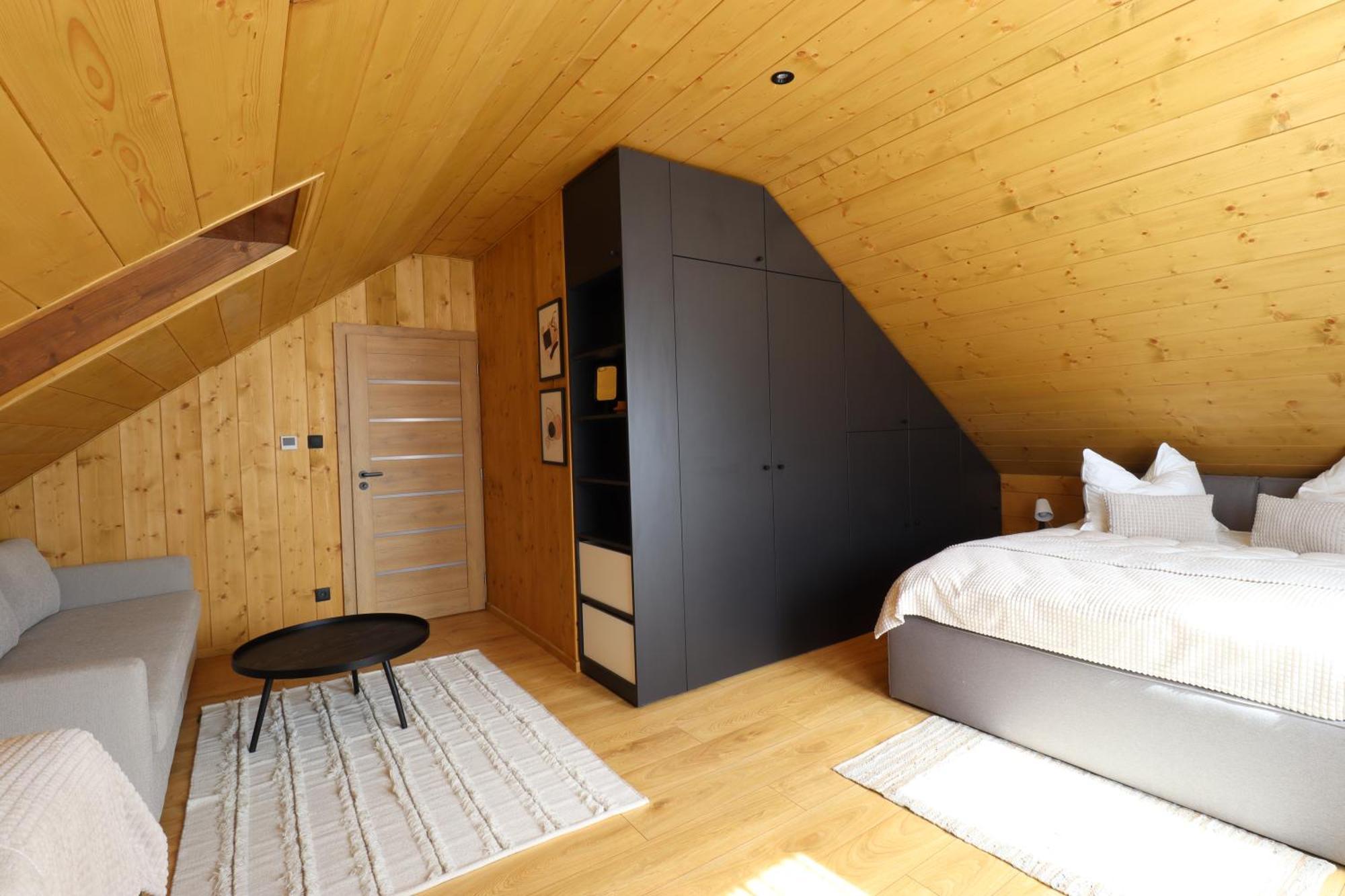 Chalet Coburg เตลการ์ต ภายนอก รูปภาพ